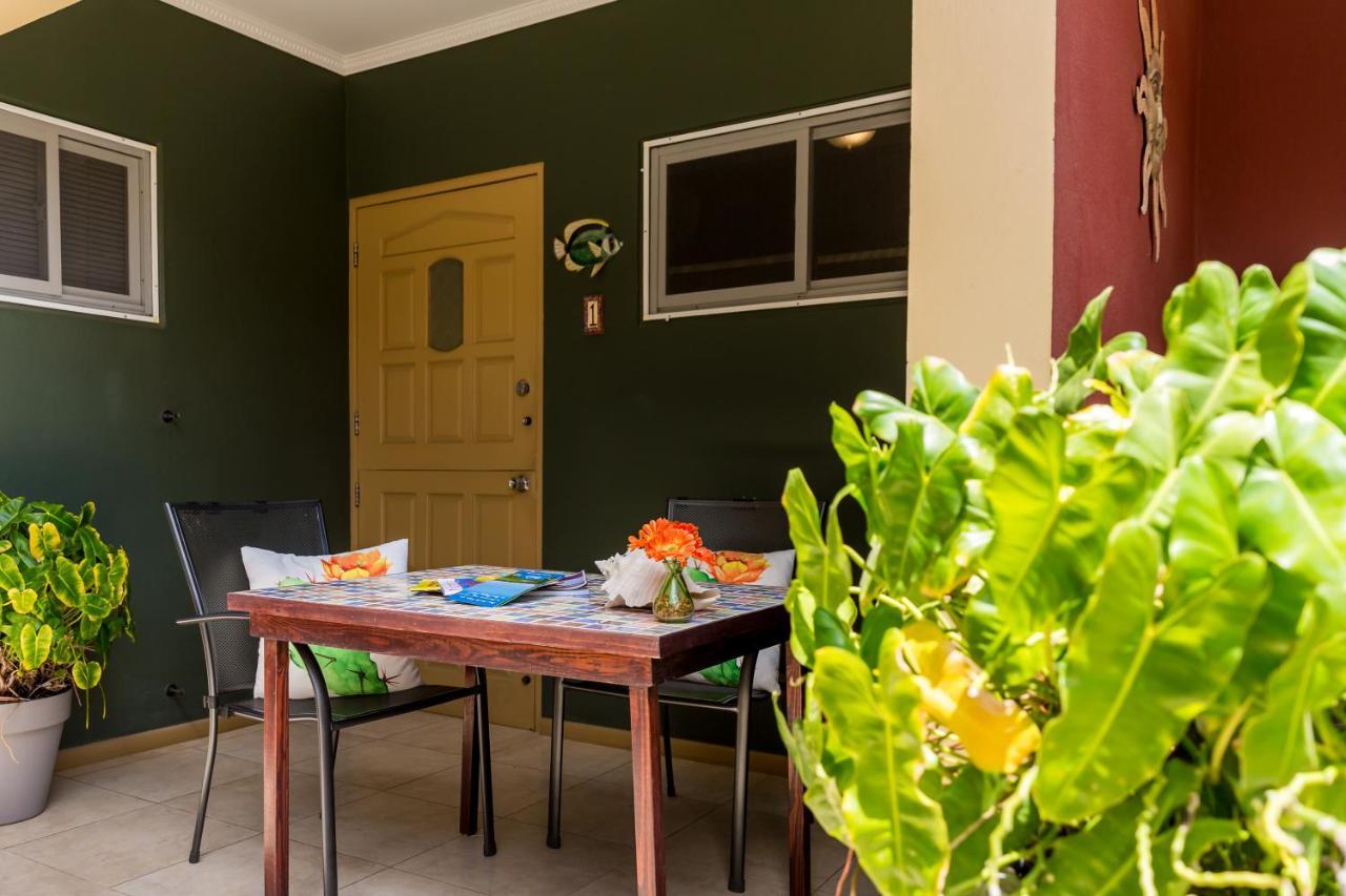 Little Paradise Aruba Vacation Apartments Palm Beach Eksteriør bilde