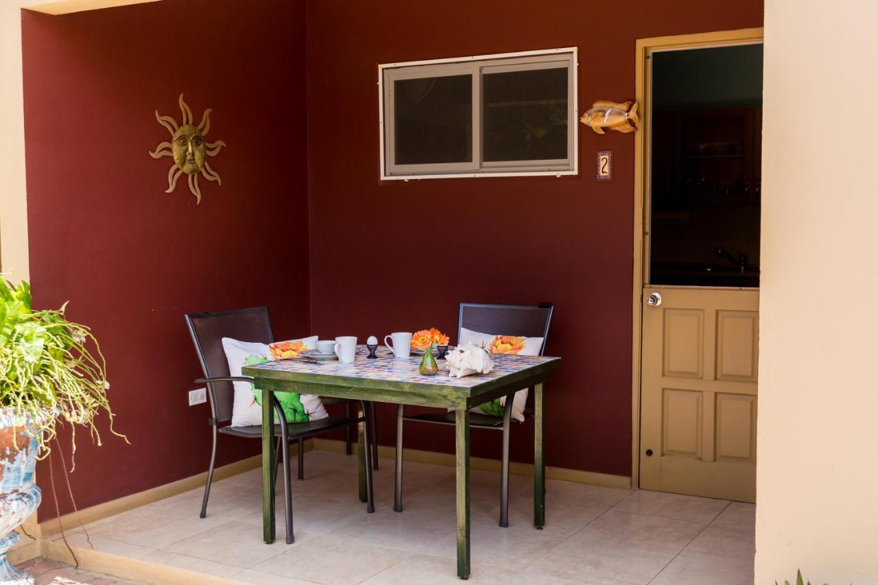 Little Paradise Aruba Vacation Apartments Palm Beach Eksteriør bilde